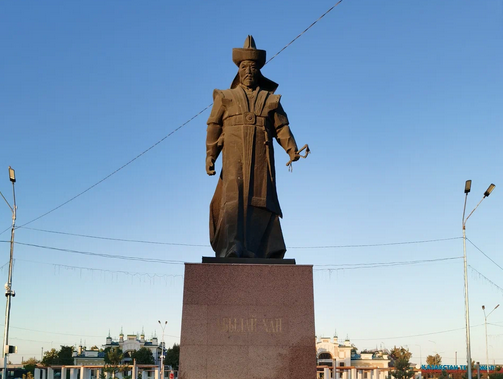Памятник Абылай хану
